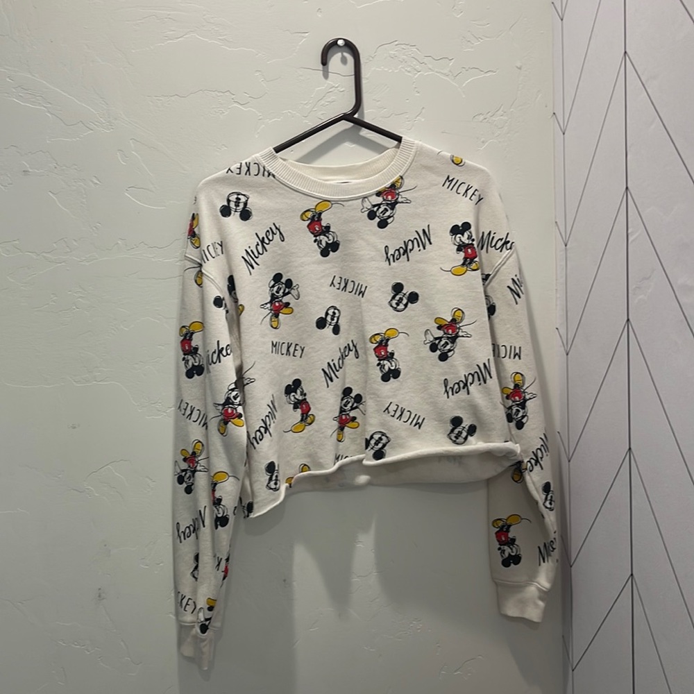 Woman’s Crop Top